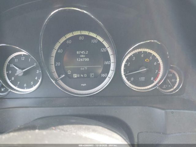 Mercedes-Benz E-Class Image 9