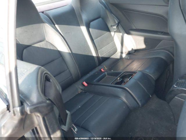 Mercedes-Benz E-Class Image 11