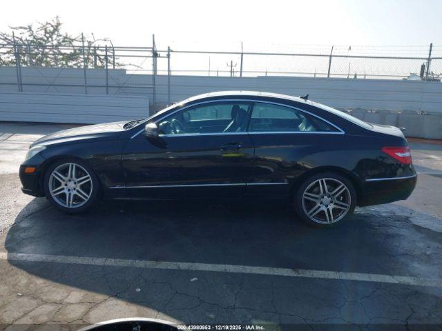 Mercedes-Benz E-Class Image 4