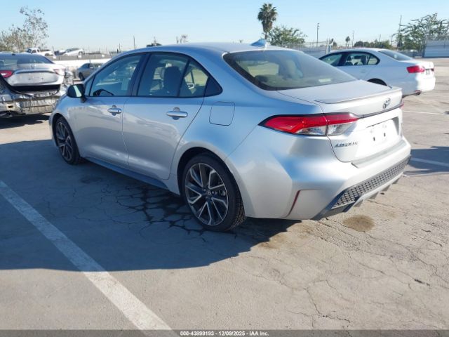 Toyota Corolla Se Image 18