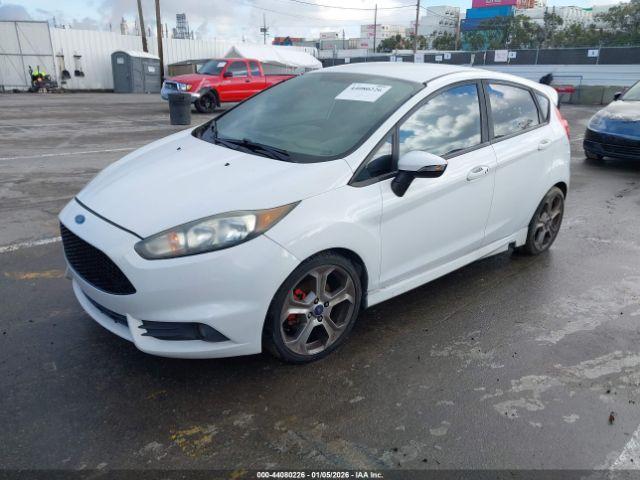 Ford Fiesta St Image 12