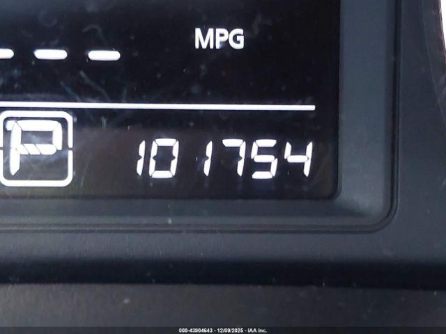 Nissan Sentra S Image 9