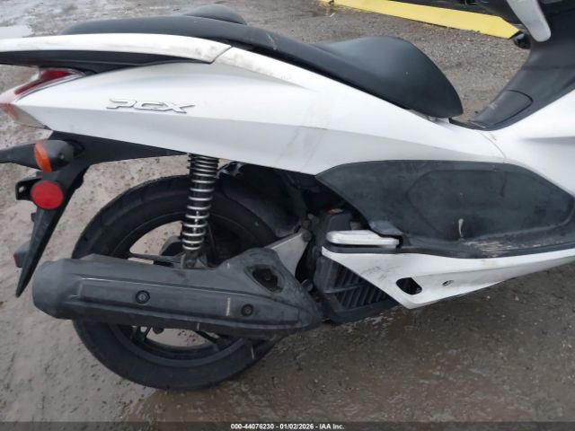 Honda Pcx Image 9