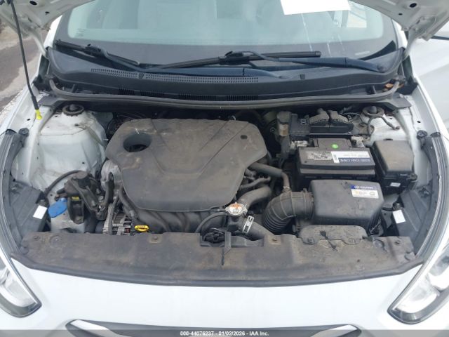 Hyundai ACCENT Se Image 7