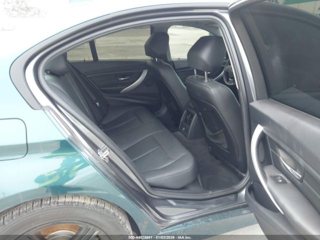 BMW 3 Series Image 7