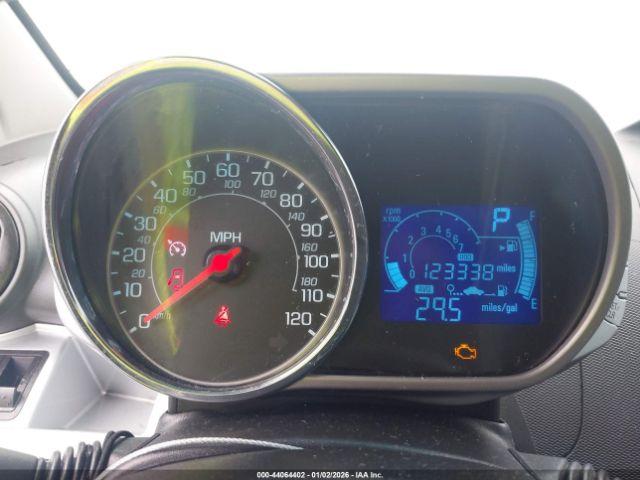 Chevrolet Spark 1lt Cvt Image 3