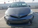 Toyota Prius v Five Image 8