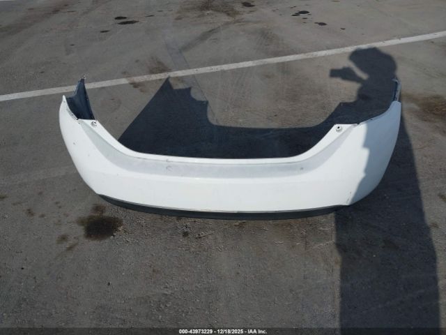 Toyota Corolla Le Image 17