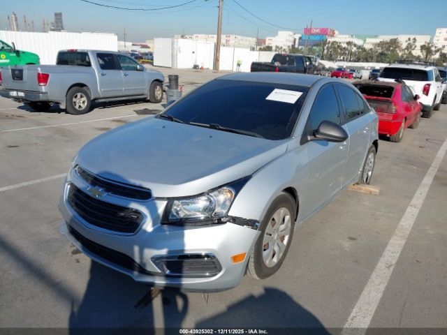 Chevrolet Cruze Ls Auto Image 2