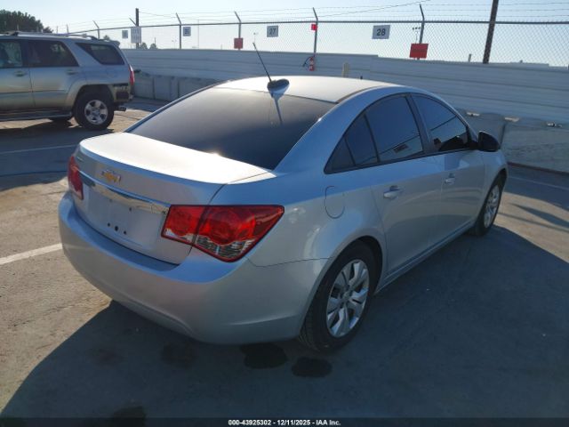 Chevrolet Cruze Ls Auto Image 6