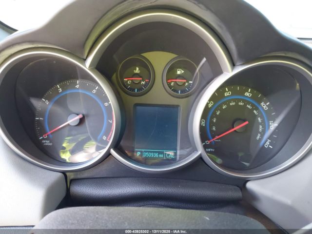 Chevrolet Cruze Ls Auto Image 10