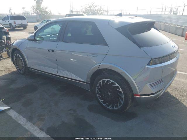 Hyundai Ioniq Limited Image 10