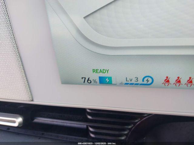 Hyundai Ioniq Limited Image 14