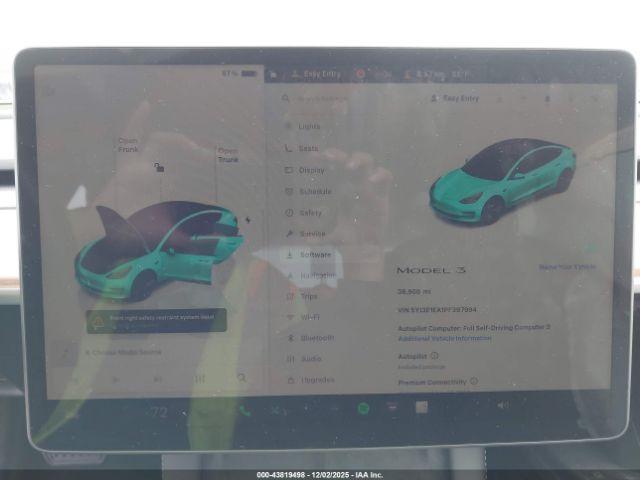 Tesla Model 3 Rear-wheel Drive Image 16