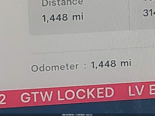 Tesla Model 3 Image 15