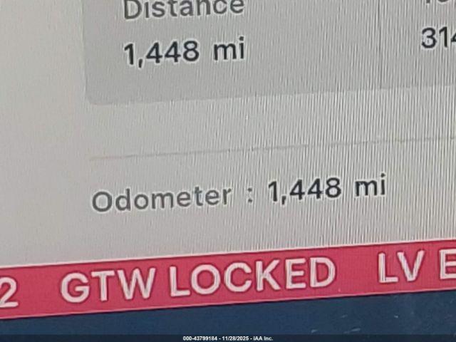 Tesla Model 3 Image 15