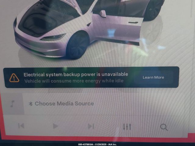 Tesla Model 3 Image 14