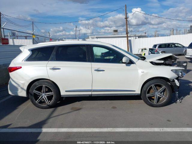 INFINITI Qx Image 10