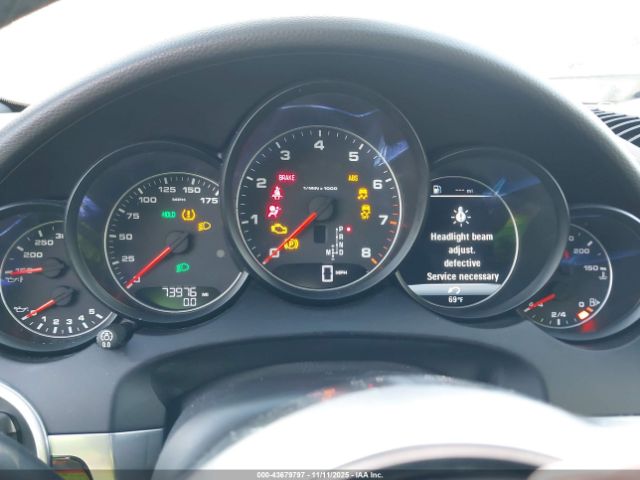 Porsche Cayenne Platinum Edition Image 4