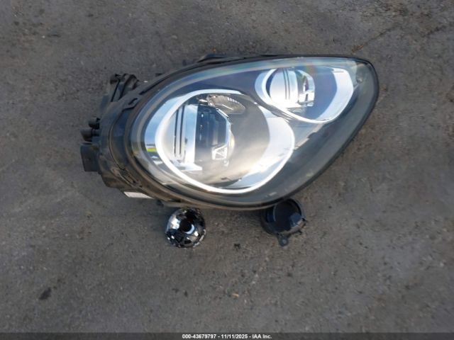 Porsche Cayenne Platinum Edition Image 6