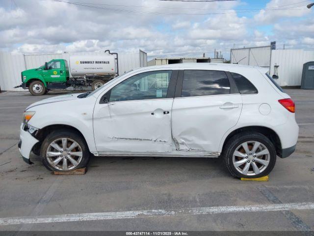 Mitsubishi Outlander Se Image 15