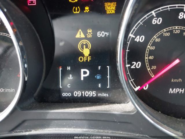 Mitsubishi Outlander Se Image 9