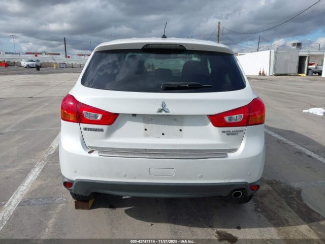 Mitsubishi Outlander Se Image 13