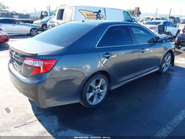 Toyota Camry Se V6 Image 6