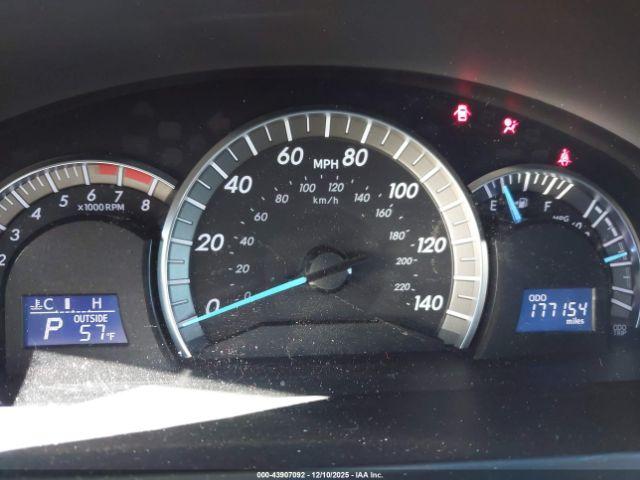 Toyota Camry Se V6 Image 15