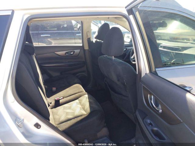 Nissan Rogue Sv Image 14