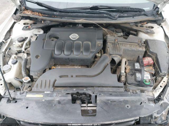 Nissan Altima 2.5 S Image 7