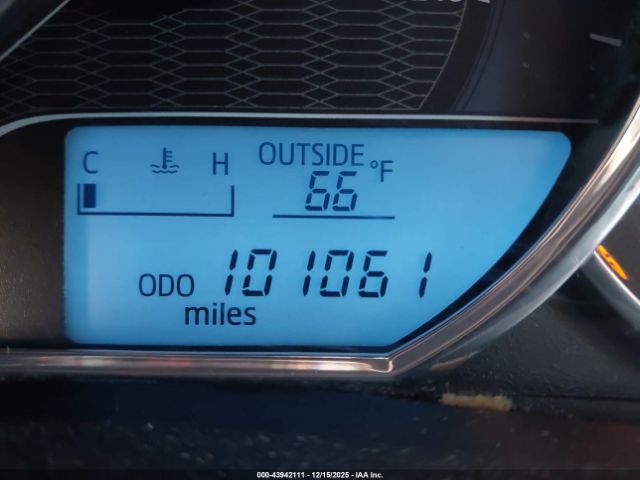 Toyota Corolla Le Image 5