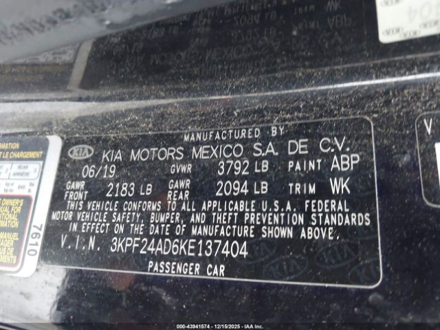 Kia Forte Lxs Image 5