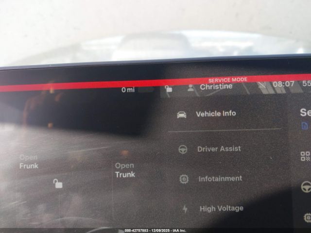 Tesla Model 3 Long Range Dual Motor All-wheel Drive Image 12