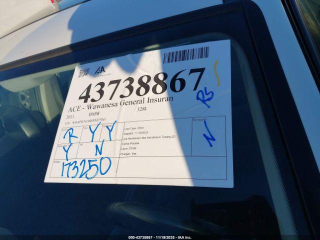 BMW 3 Series Image 13