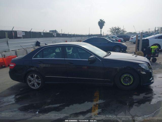 Mercedes-Benz E-Class Image 14