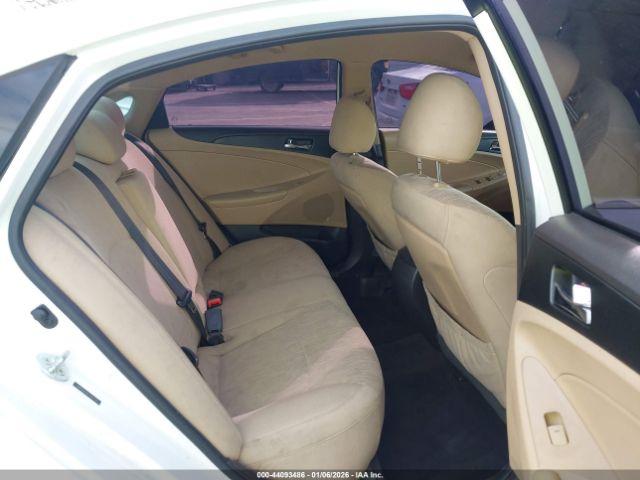 Hyundai SONATA Gls Image 6