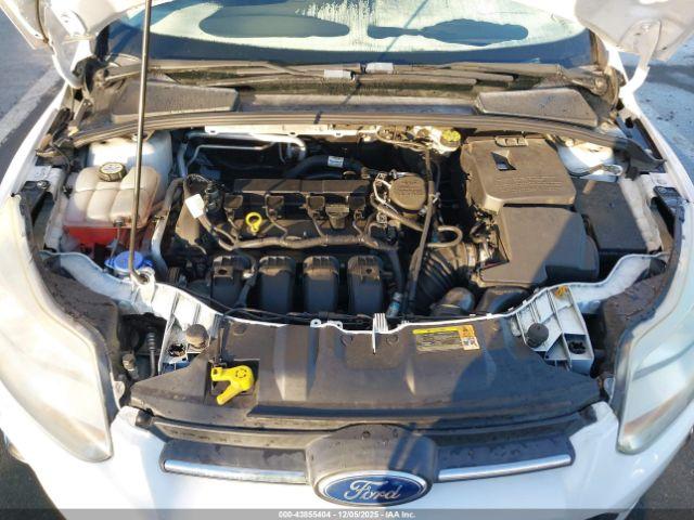 Ford Focus Se Image 12