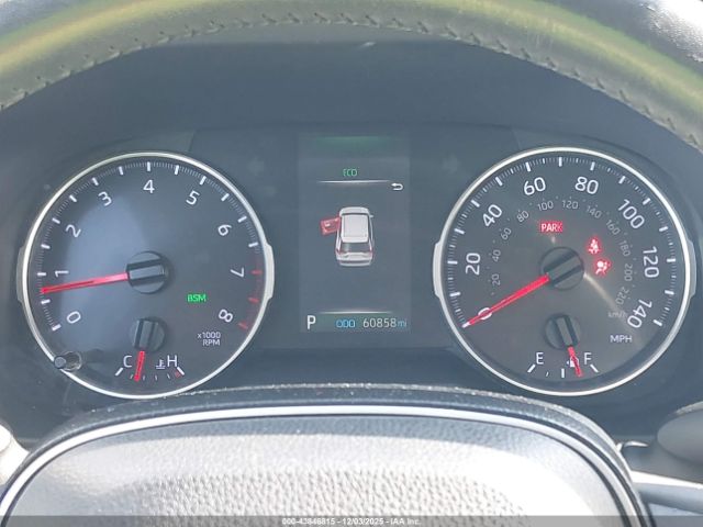 Toyota RAV4 Xle Premium Image 12