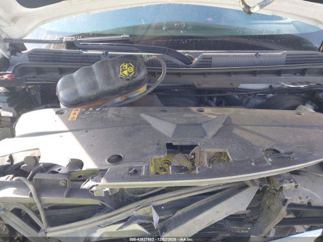 Chevrolet Silverado 1500 1lt Image 9