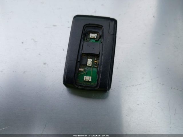 Toyota Prius Image 14