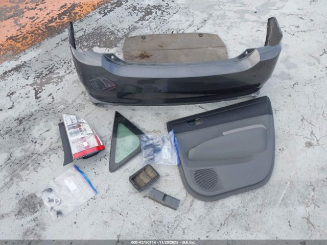 Toyota Prius Image 13