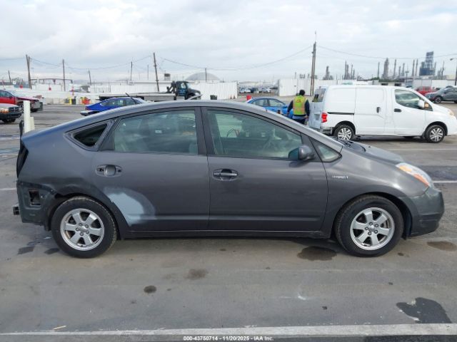 Toyota Prius Image 4