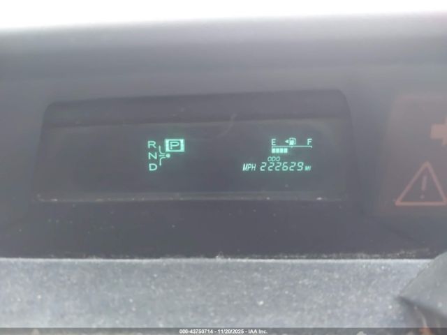 Toyota Prius Image 17