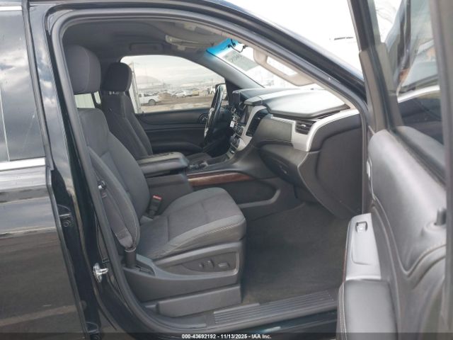 GMC Yukon Sle Image 3