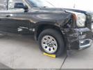 GMC Yukon Sle Image 6
