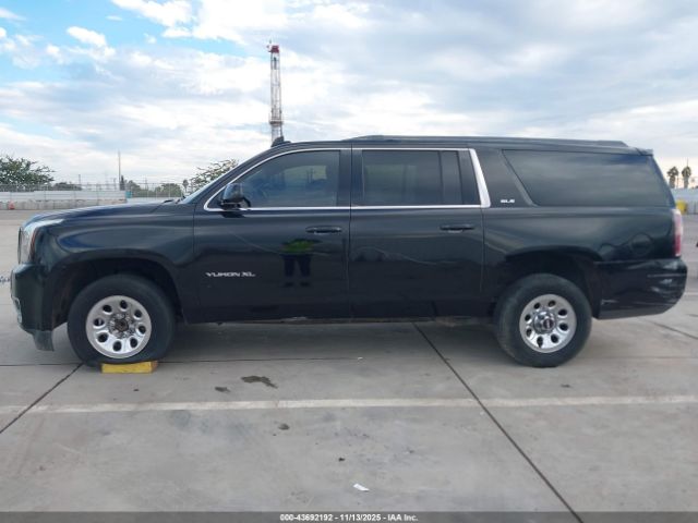GMC Yukon Sle Image 15