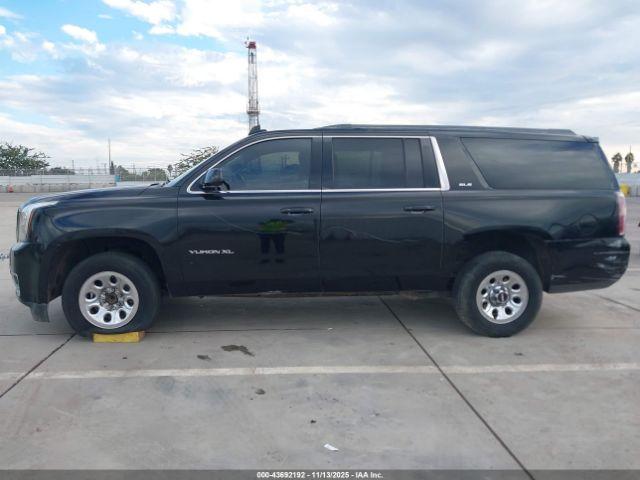 GMC Yukon Sle Image 15