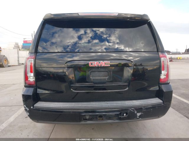 GMC Yukon Sle Image 12