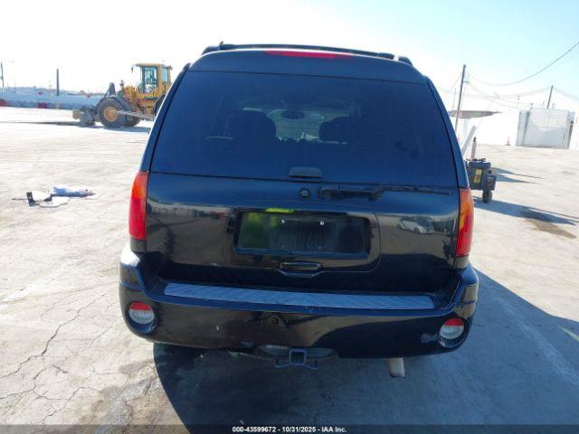GMC Envoy XL Sle Image 13